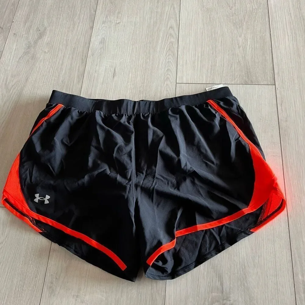 Under armour women shorts size L